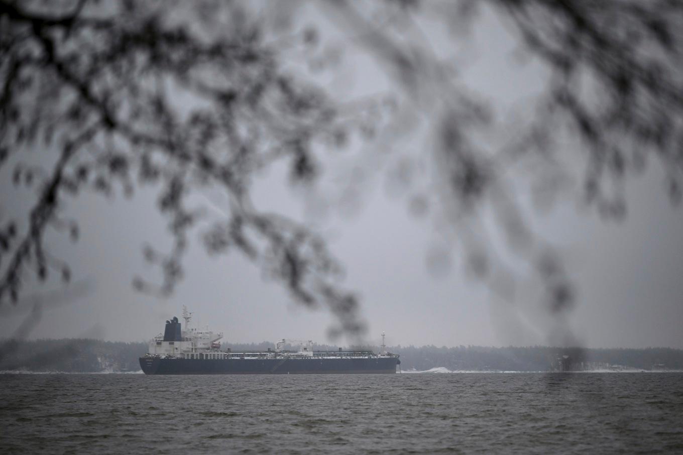 Tankfartyget Eagle S misstänks ha förstört en rad viktiga viktiga undervattenskablar mellan Finland och Estland. Arkivbild. Foto: Antti Aimo-Koivisto/AP/TT