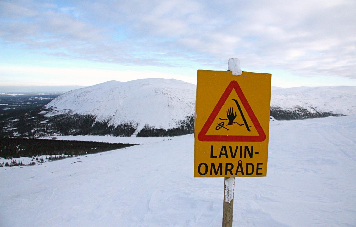 Lavinfaran är betydande i Abisko- och Riksgränsfjällen samt i västra Vindelfjällen. Arkivbild. Foto: Mats Lennartson/TT