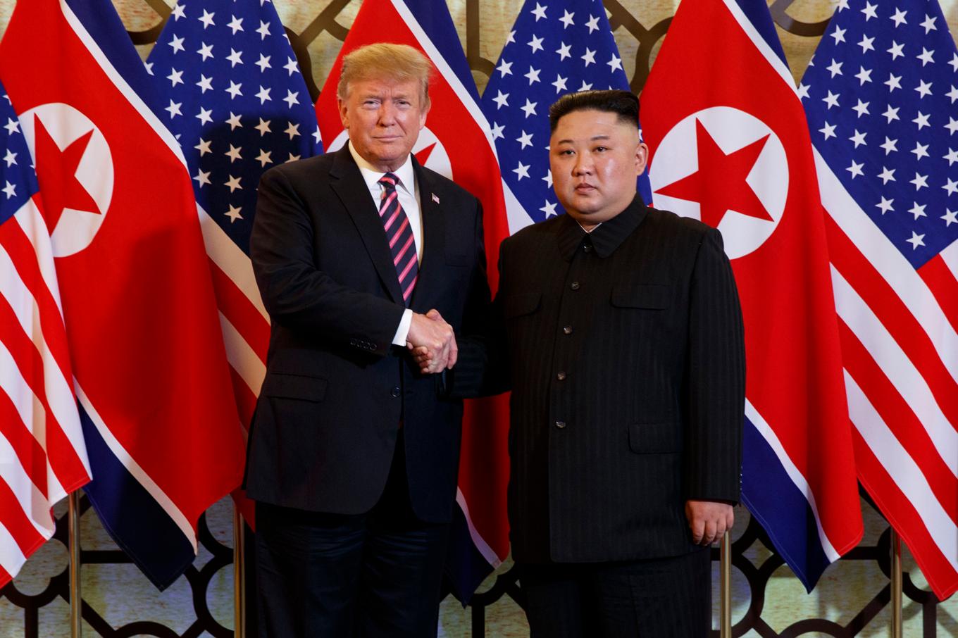 Donald Trump och Kim Jong-Un vid ett möte i Hanoi i februari 2019. Foto: Evan Vucci/AP/TT