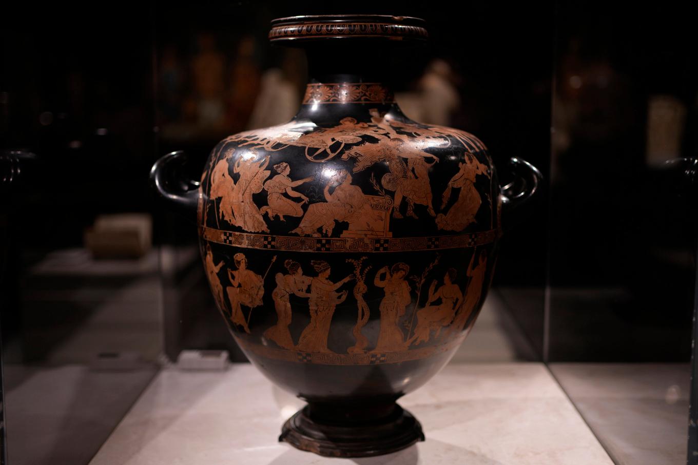 En antik grekisk vas tillhörandes British Museum. Arkivbild. Foto: Thanassis Stavrakis/AP/TT