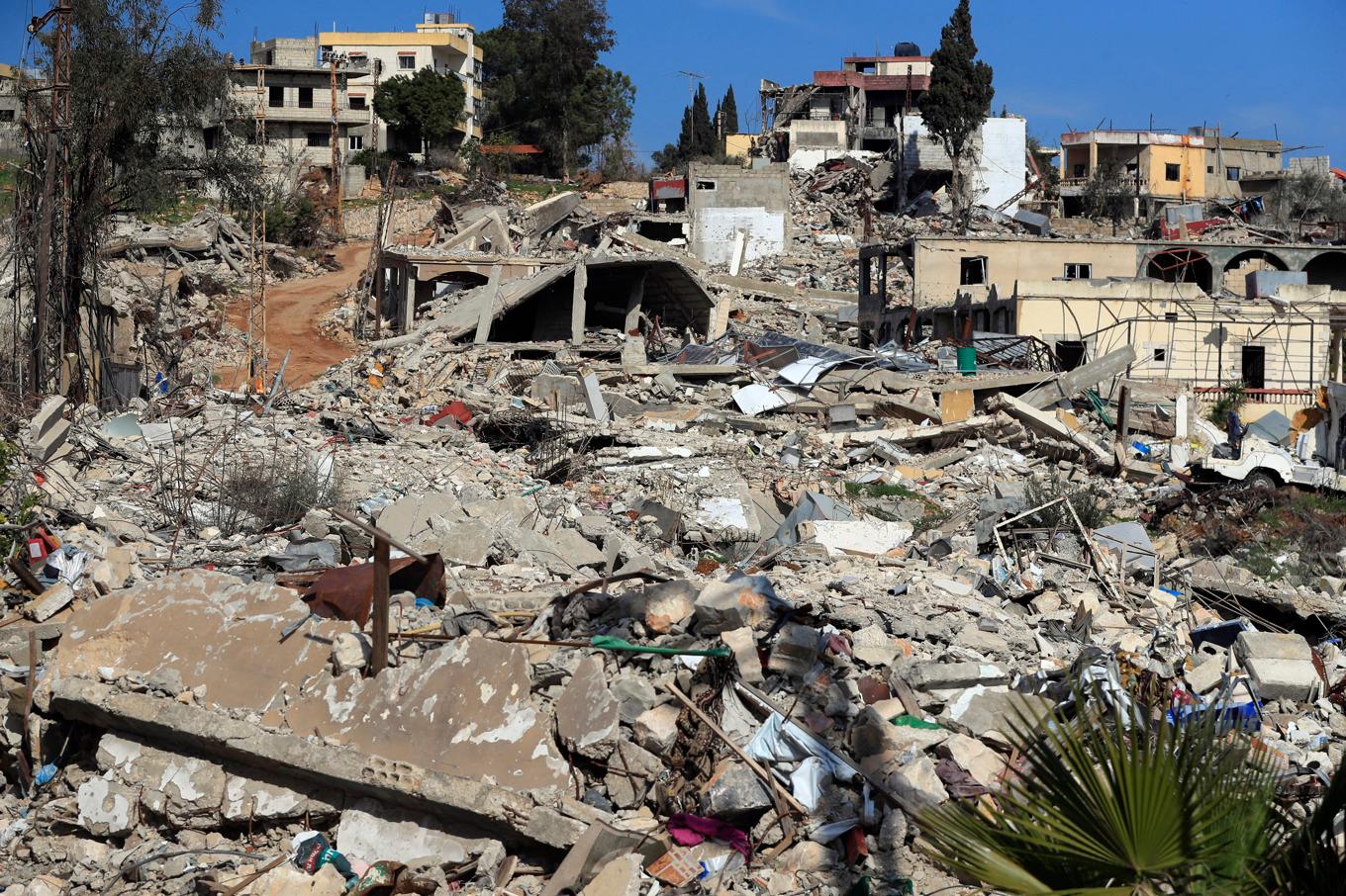 Område förstört i en israelisk luft- och markoffensiv i södra Libanon. Bild tagen den 25 januari. Foto: Mohammed Zaatari/AP/TT