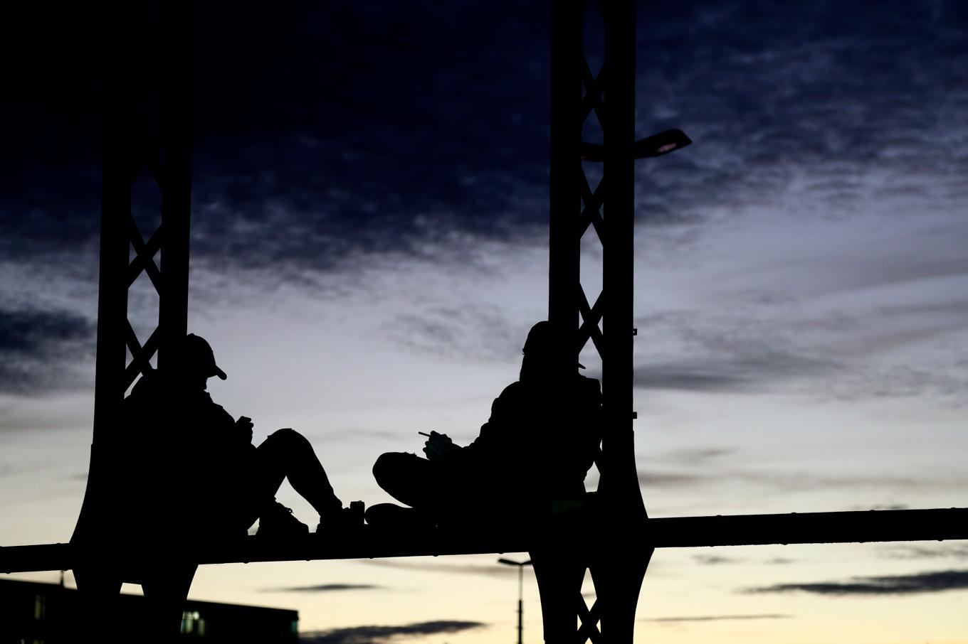 Unga som bedöms behöva insatser som att placeras på HVB-hem kan få vänta på grund av ekonomiska skäl, enligt en undersökning från Akademikerförbundet SSR. Arkivbild. Foto: Matthias Schrader/AP/TT