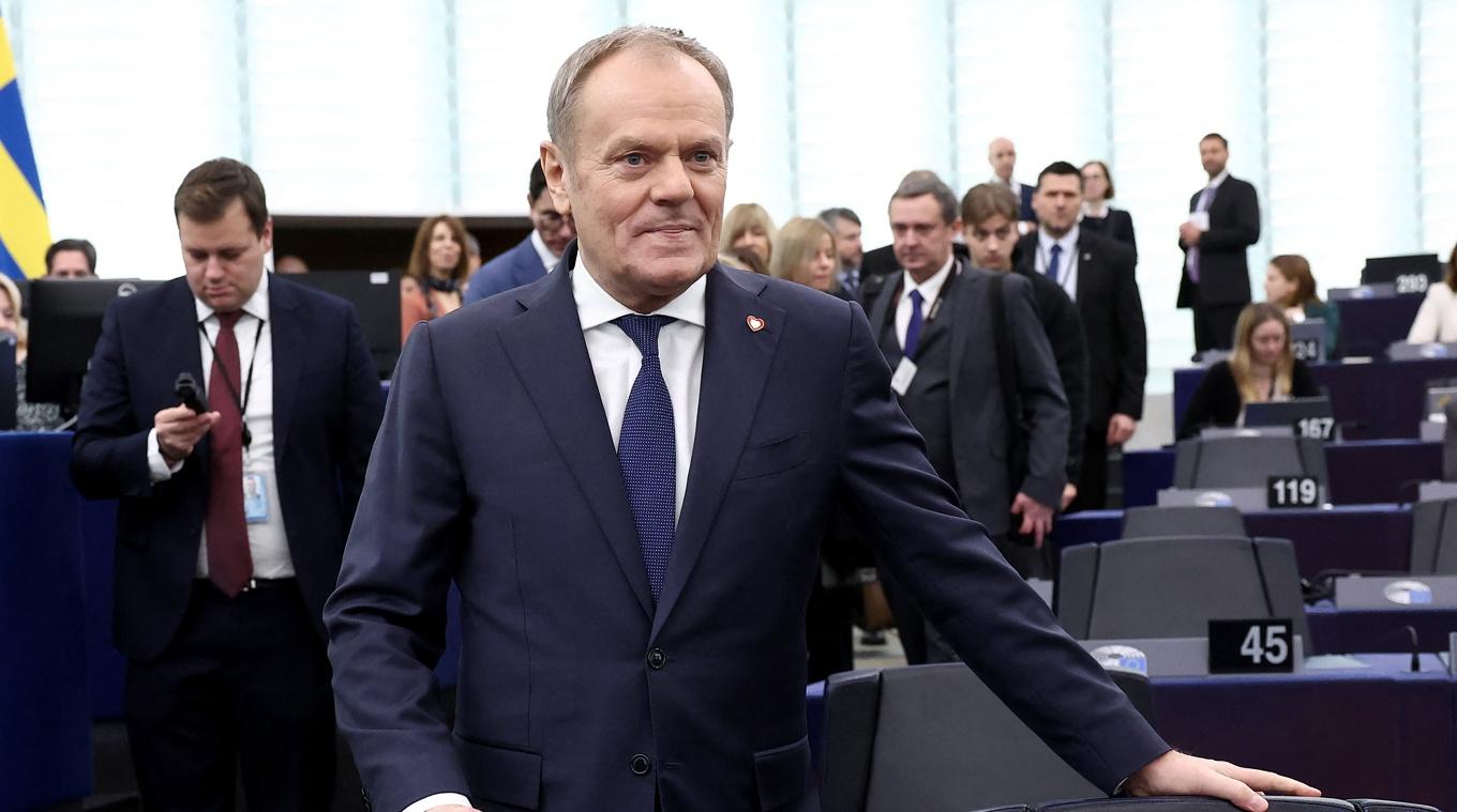 Polens premiärminister Donald Tusk i EU-parlamentet i Strasbourg, där han talade kritiskt om EU:s energipolitik. Foto: FREDERICK FLORIN/AFP via Getty Images