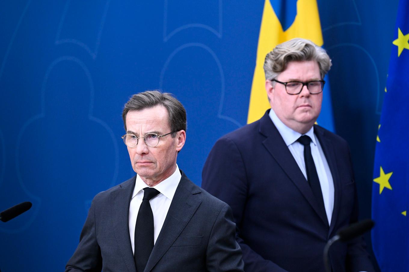 Statsminister Ulf Kristersson och justitieminister Gunnar Strömmer under en pressträff med anledning av skottlossningen i Örebro under tisdagen. Foto: Jessica Gow/TT