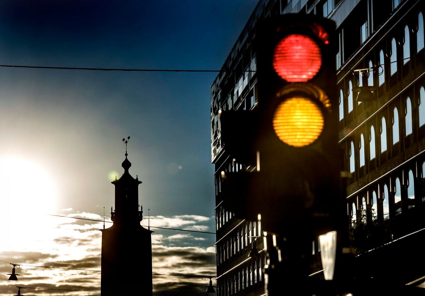 Håll koll på vad som gäller när det slår om. Arkivbild. Foto: Tomas Oneborg/SvD/TT