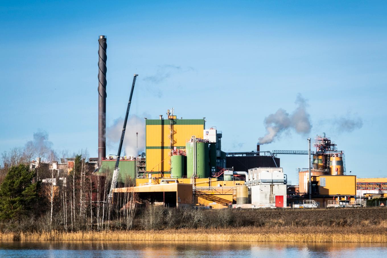 Stora Enso bruk i Fors i Dalarna tillverkar förpackningsmaterial. Foto: Helena Landstedt/TT