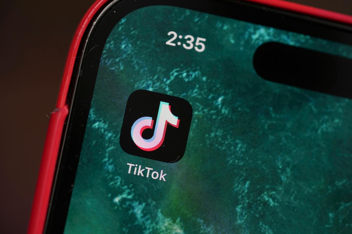 Tiktok ska göra comeback i Apples appstore i USA på torsdagen lokal tid. Arkivbild. Foto: David Zalubowski/AP/TT