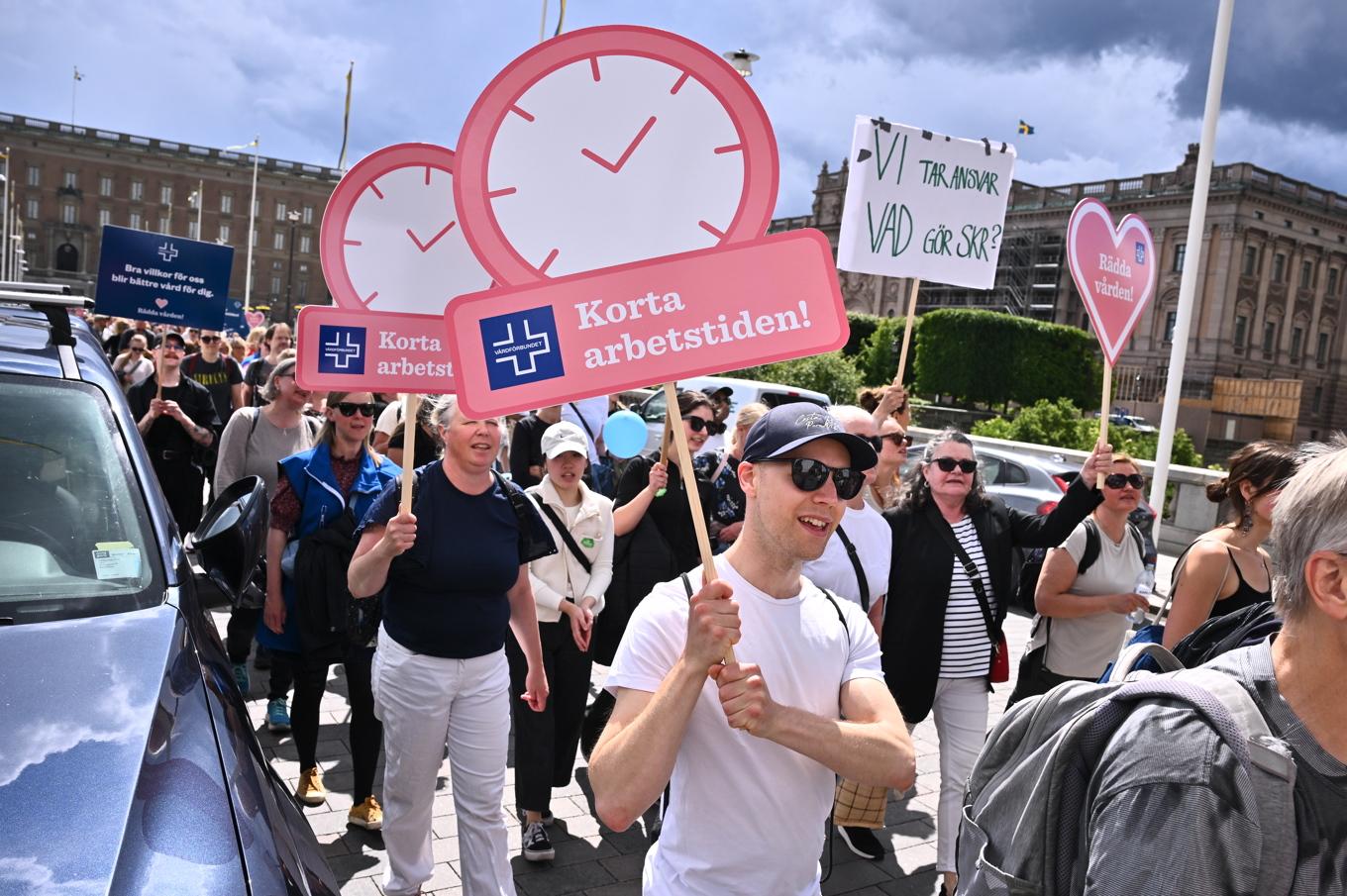 Vårdförbundet höll en manifestation i Stockholm den 12 juni förra året i centrala Stockholm. Foto: Claudio Bresciani/TT