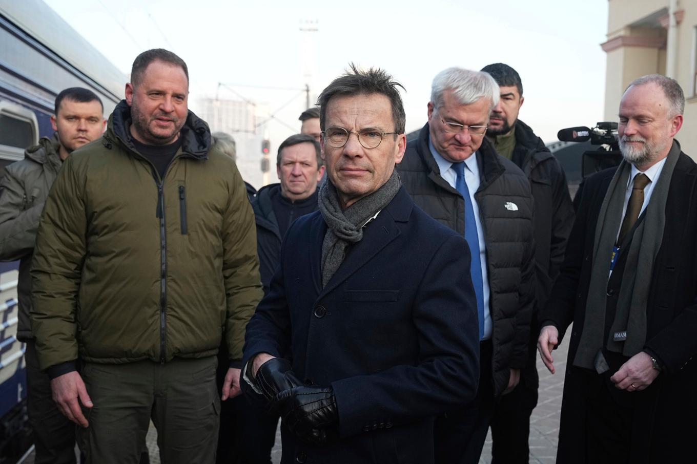 Ulf Kristersson på plats i Kiev för årsdagen av krigsutbrottet. Foto: Efrem Lukatsky AP/TT