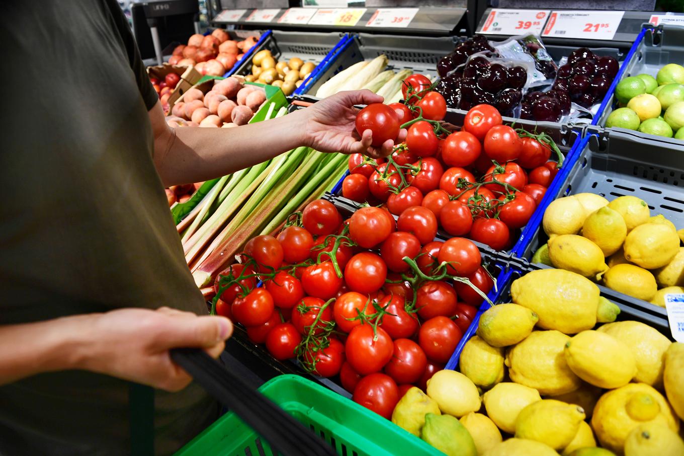 Förbättrade matvanor är den åtgärd som har störst positiv effekt på hjärt- och kärlhälsan, visar ny undersökning. Arkivbild. Foto: Chris Anderson/TT