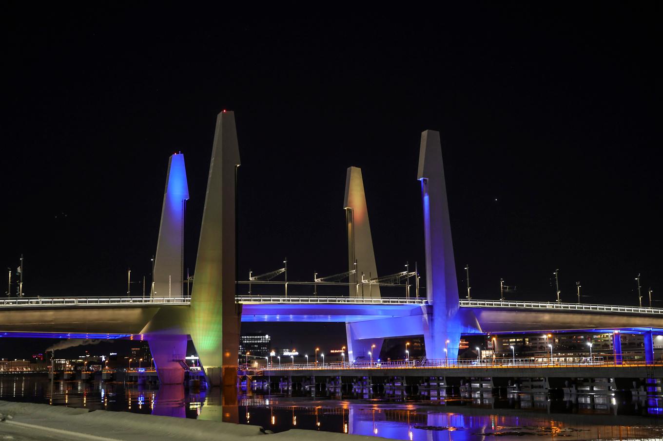 Hisingsbron över Göta älv i Göteborg har fastnat i öppet läge. Arkivbild. Foto: Adam Ihse/TT