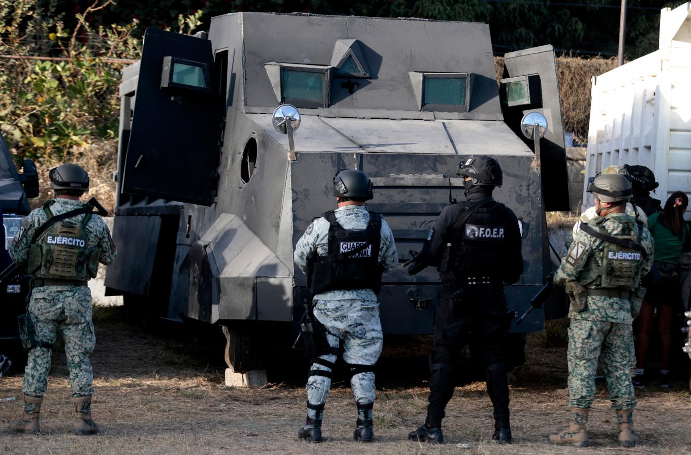 Mexikanskt nationalgarde, säkerhetsstyrkor och armé. Mexiko har trappat upp säkerheten vid gränsen mot USA. Foto: ULISES RUIZ/AFP via Getty Images)