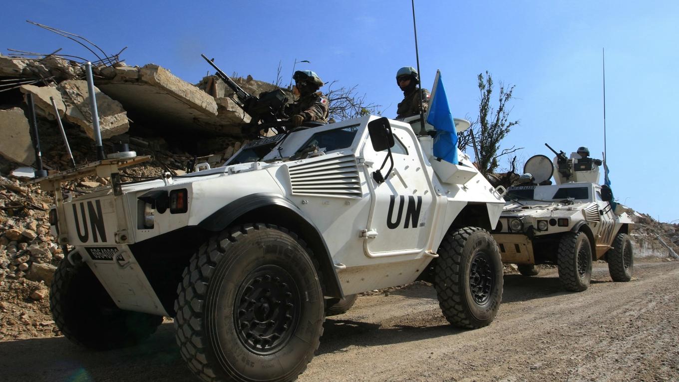 UNIFIL-trupp patrullerar Ramia i södra Libanon. UNIFIL är en fredsbevarande styrka. Foto: Mahmoud Zayyat/AFP via Getty Images