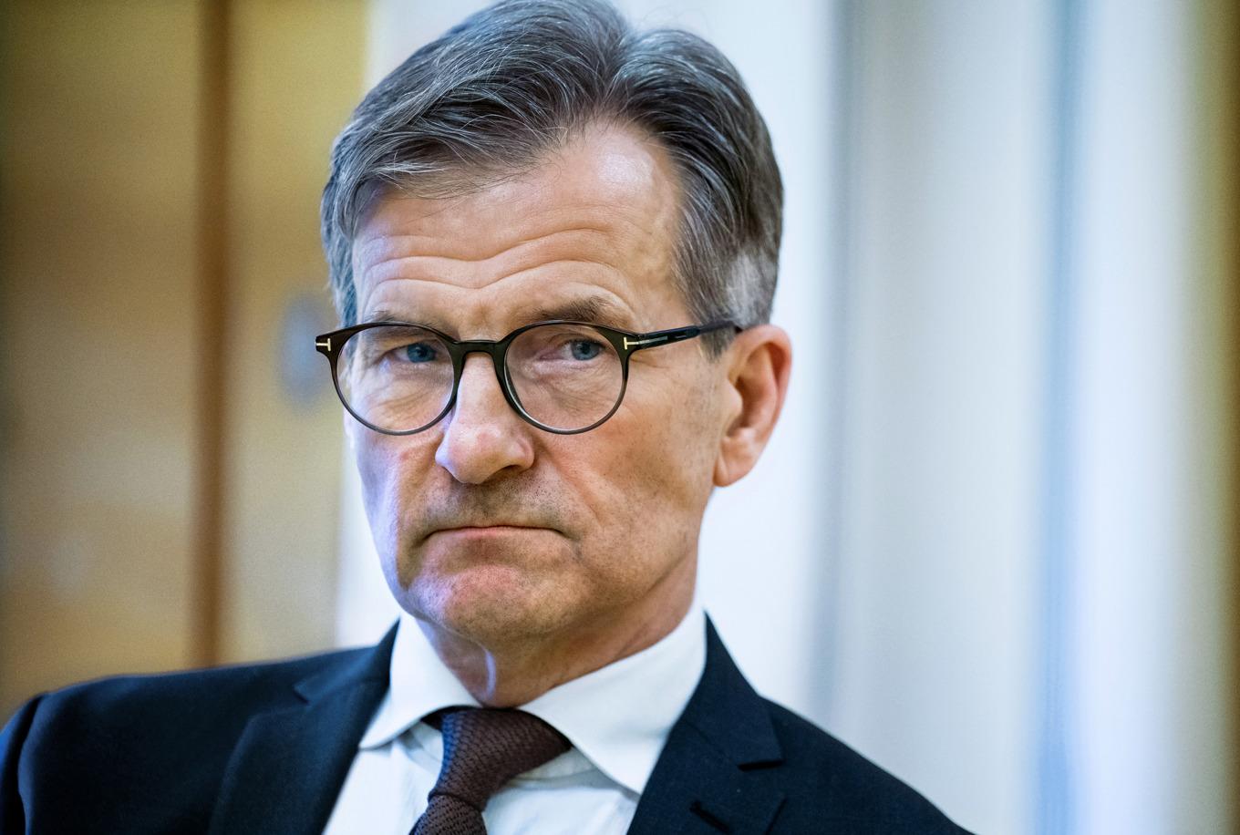 Riksbankschef Erik Thedéen och hans direktion kan behöva höja styrräntan redan i maj eller juni, varnar Nordeas chefsanalytiker Torbjörn Isaksson. Arkivbild Foto: Claudio Bresciani/TT