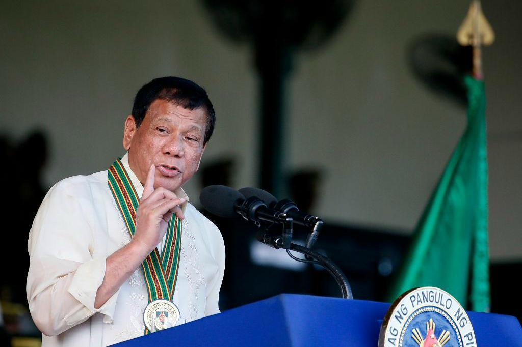 

Runt 9 000 människor har dödats under president Rodrigo Dutertes vid makten, i vad han kallar ett krig mot droghandeln. Foto: Bullit Marquez/AP/TT                                                                                        