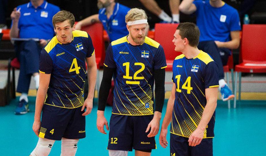 Fredrik Gustavsson (4) och Erik Sundberg (12) blev bästa poängplockare när Sveriges volleybollherrar förlorade mot Albanien i sin debut i European League. Arkivbild. Foto:
Ondra Driml