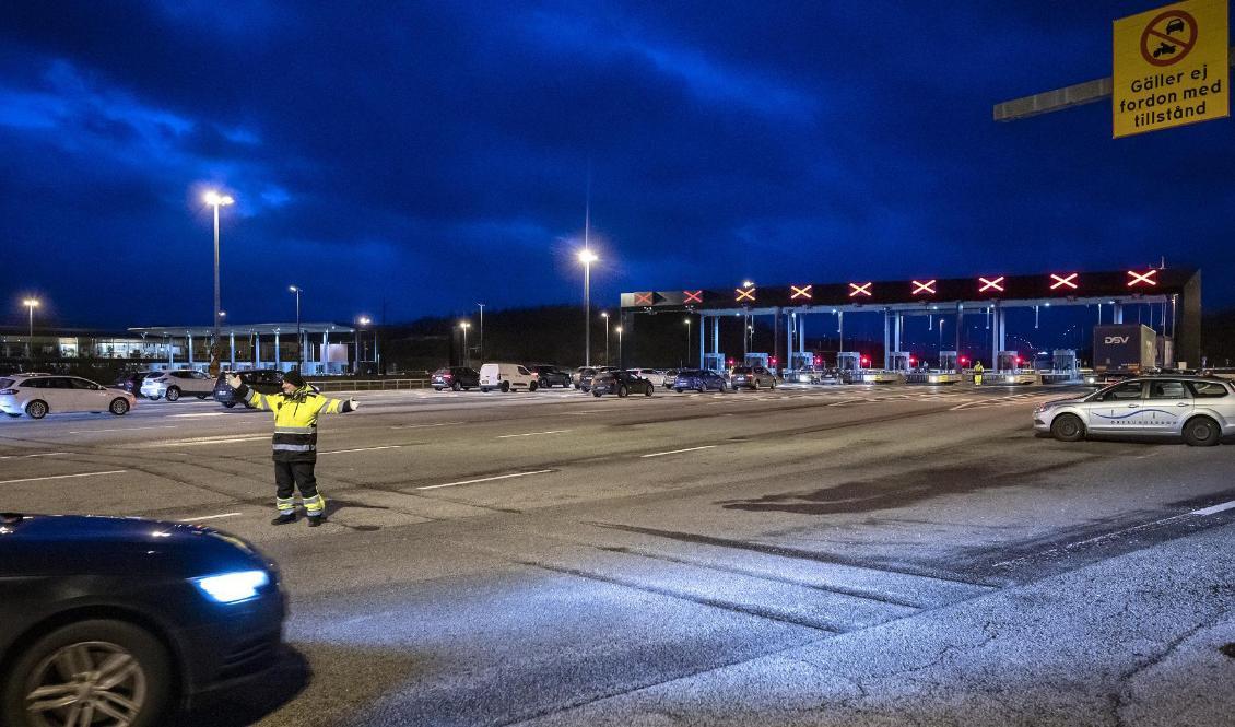 Öresundsbron höll stängt på grund av stormbyar. Foto: Johan Nilsson/TT