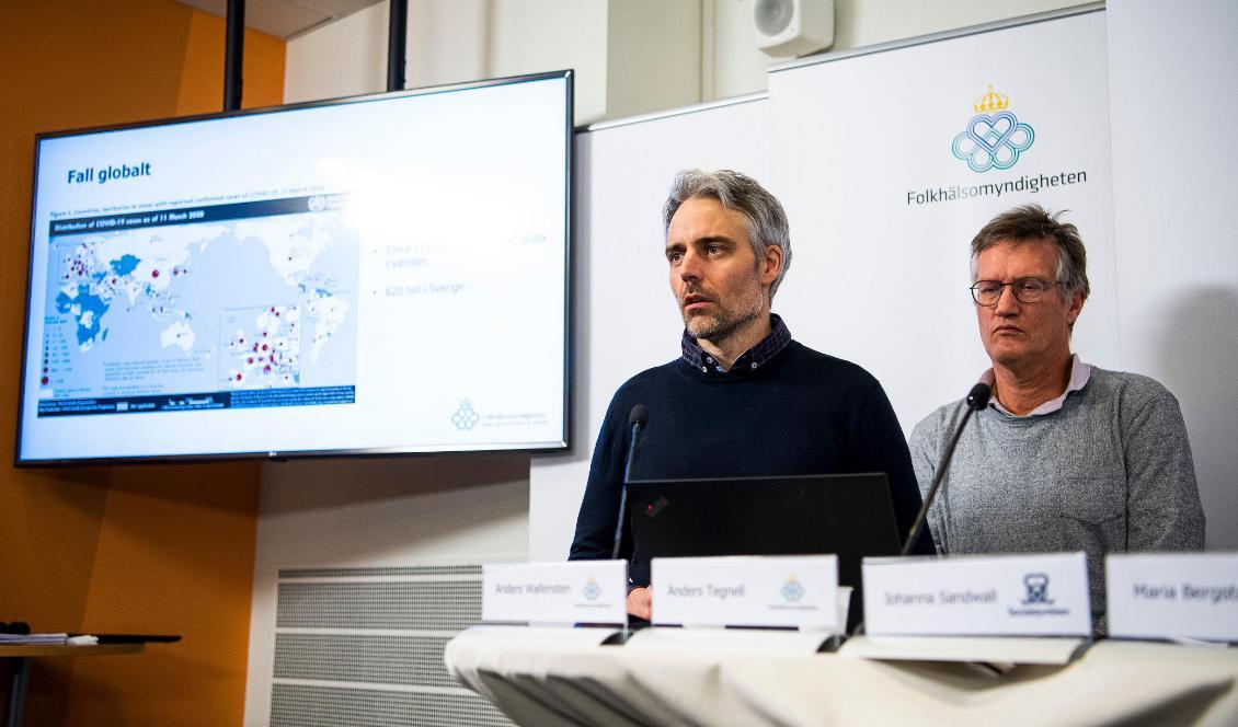 
Biträdande statsepidemiolog Anders Wallensten tillsammans med statsepidemiolog Anders Tegnell vid en presskonferens i Solna den 12 mars 2020. Foto: Jonathan Nackstrand/AFP via Getty Images                                                