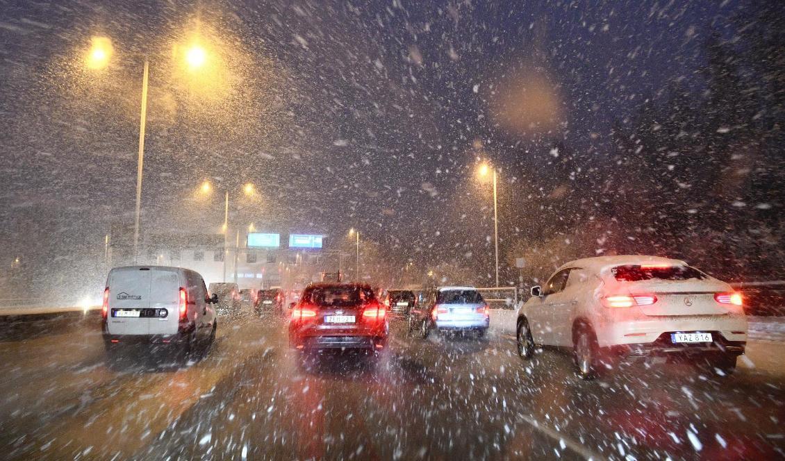 SMHI klass 1-varnar för snöfall i mitten av maj. Foto: Fredrik Sandberg/TT-arkivbild