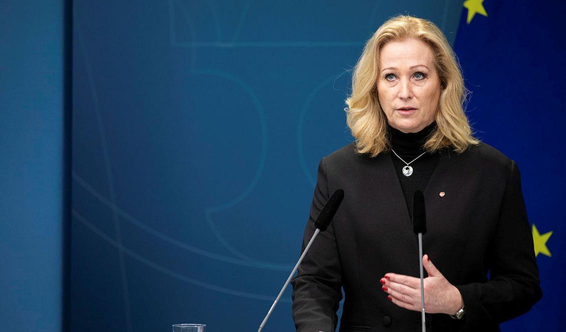 Kulturminister Jeanette Gustafsdotter (S) har tillsatt en sanningskommission som ska utreda och redovisa hur samepolitiken har påverkat Sveriges urbefolkning samerna. Foto: Ninni Andersson/Regeringskansliet