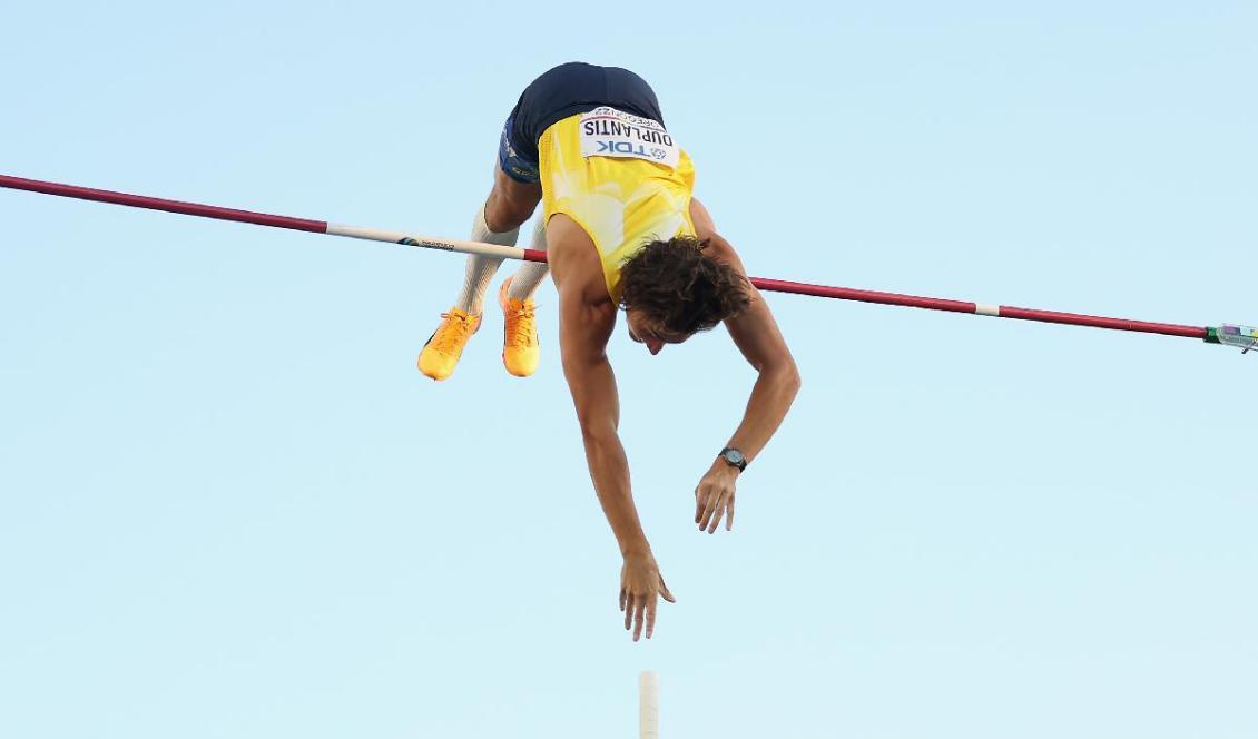 

Svensk-amerikanske stavhopparen Armand Duplantis världsrekord på 6,21 vid friidrotts-VM var en verklig bragd. Foto: Christian Petersen/Getty Images                                                                                        