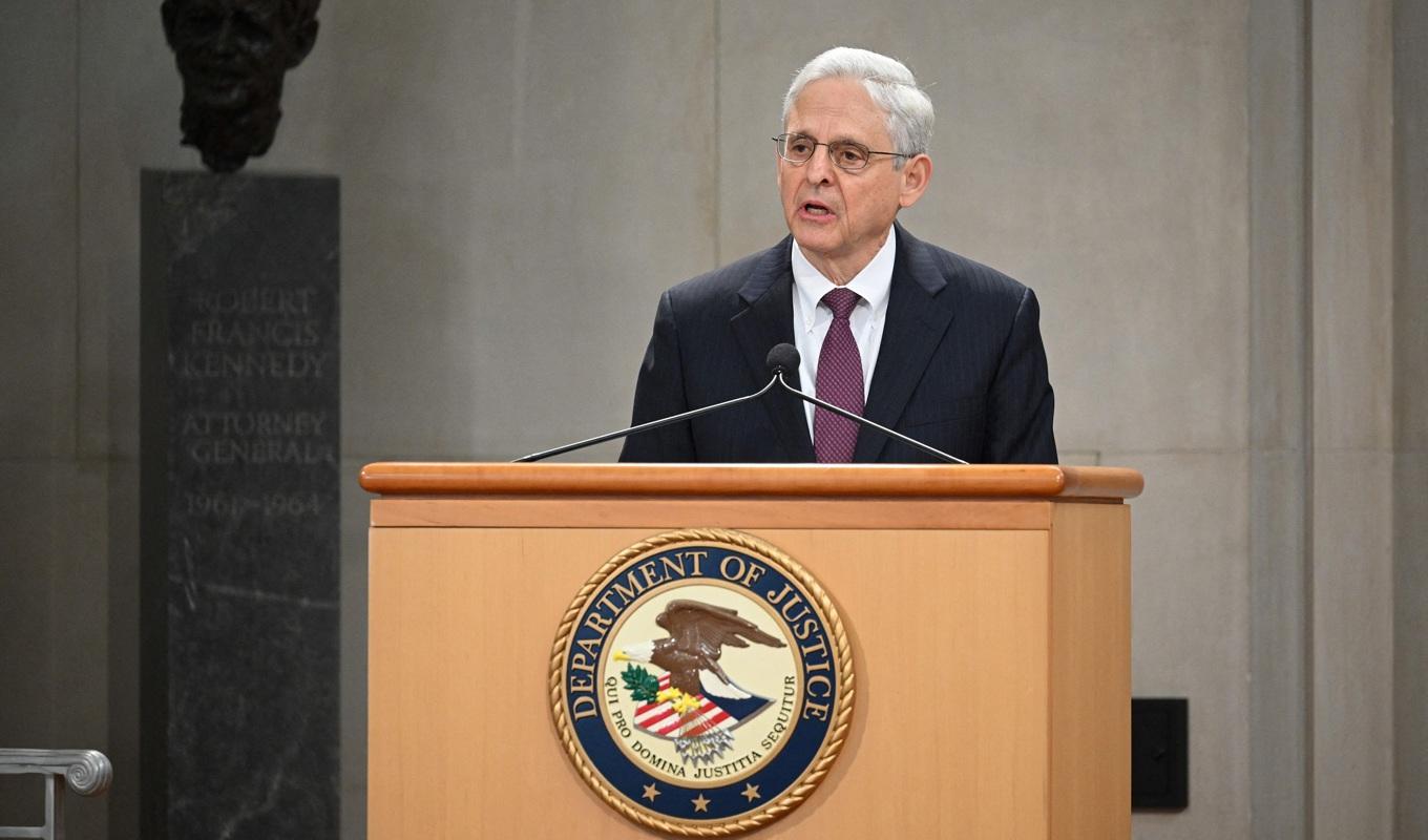 Den amerikanske justitieministern Merrick B. Garland. Justitiedepartementet uppger att två misstänkta kinesiska spioner åtalas. Foto: Mandel Ngan/AFP via Getty Images