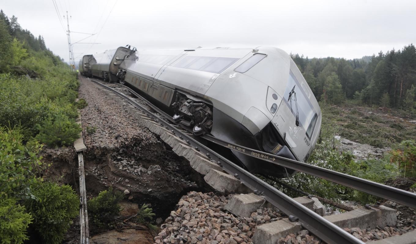 Ett SJ-tåg med 120 passagerare spårade ur mellan Iggesund och Hudiksvall. Foto: Mats Andersson/TT