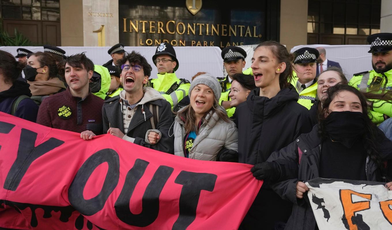 Greta Thunberg under protestaktionen i London i måndags. Foto: Kin Cheung/AP/TT