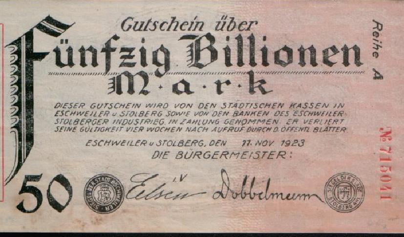 Den tyska valutan blev så värdelös att man började tapetsera med pengar och använda dem som skrivpapper. Foto: Public Domain