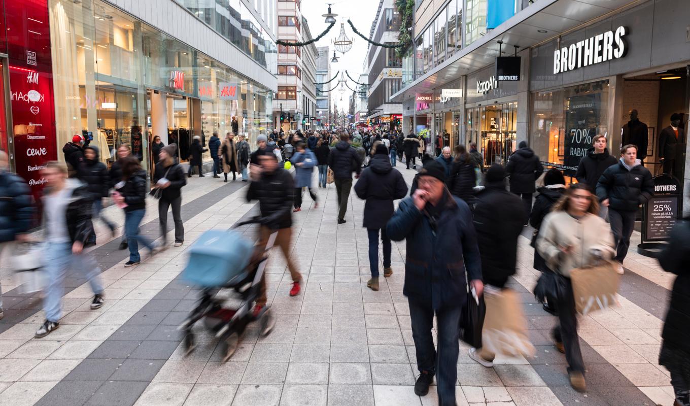 Svenskarna blev fattigare under det tredje kvartalet. Arkivbild. Foto: Mikaela Landeström/TT