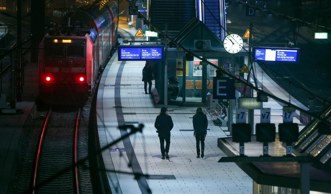 En tysk tågstrejk påverkar Deutsche Bahns tågtrafik från och med onsdag. Foto: Bodo Marks/AP/TT