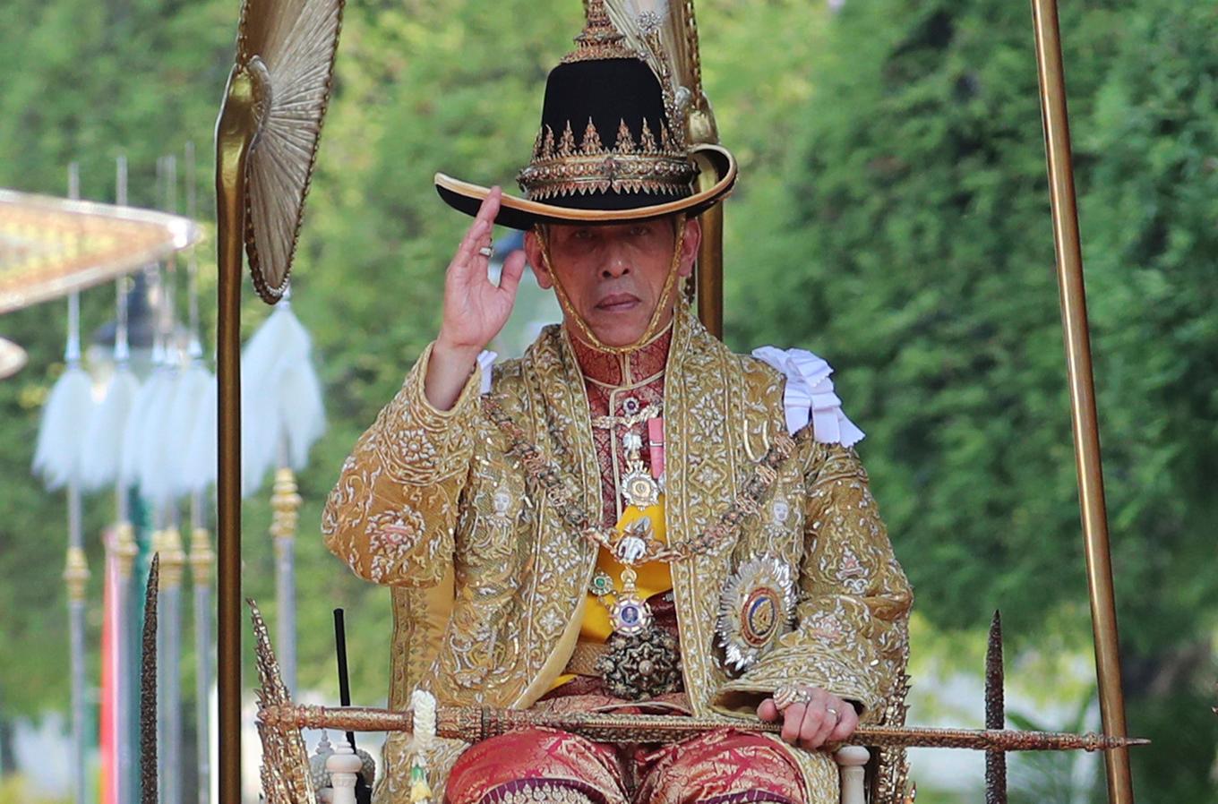 Thailands kung Maha Vajiralongkorn fotograferad under en ceremoni i samband med hans kröning i huvudstaden Bangkok 2019. Arkivbild. Foto: Sakchai Lalit/AP/TT