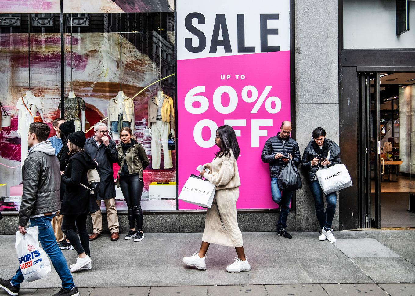 Londons mest kända shoppinggata Oxford Street. Arkivbild. Foto: Tomas Oneborg/SvD/TT