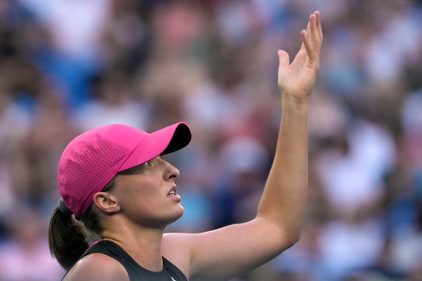 Iga Swiatek förlorade redan i den tredje omgången i Australian Open. Foto: AP/TT/Andy Wong