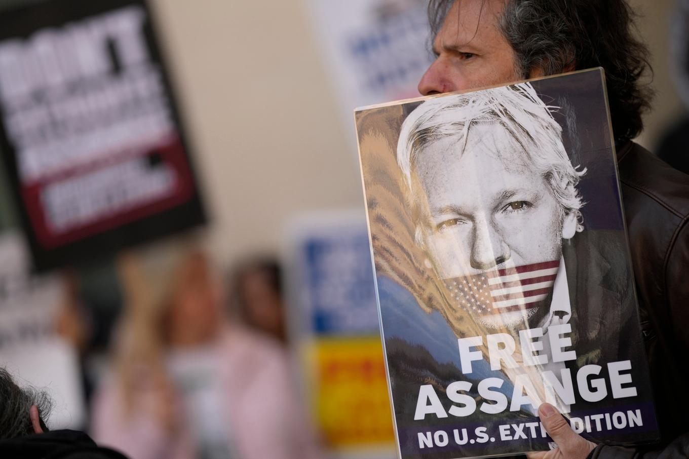 Den 20 till 21 februari ska Storbritanniens High Court besluta om Julian Assange ska utlämnas till USA eller inte. Arkivbild. Foto: Alastair Grant/AP/TT