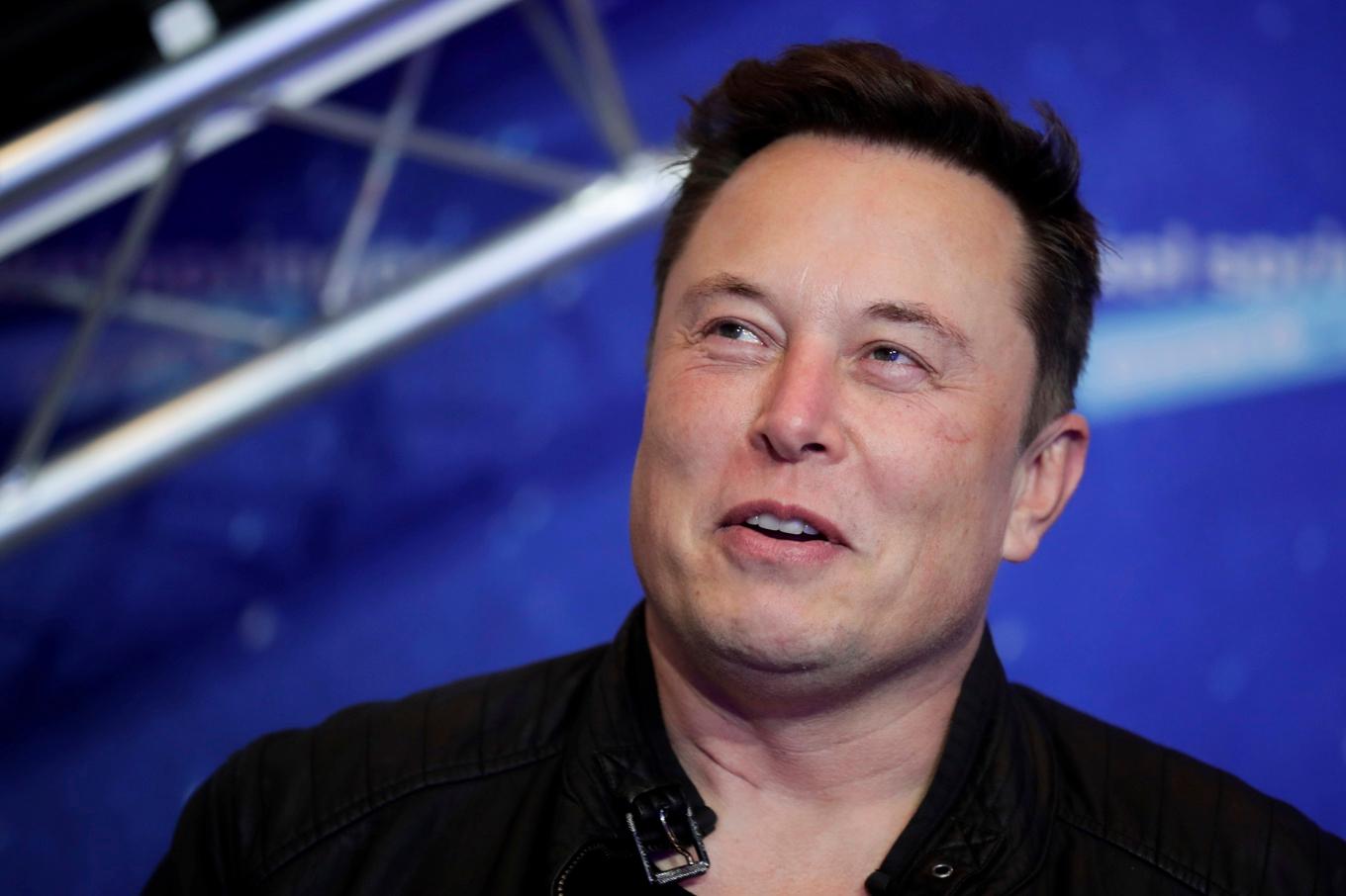 Elon Musk hoppas att användandet av satellitnätverket Starlink ska vara till hjälp för både israeler och "oskyldiga civila i Gaza". Arkivbild. Foto: Hannibal Hanschke/AP/TT