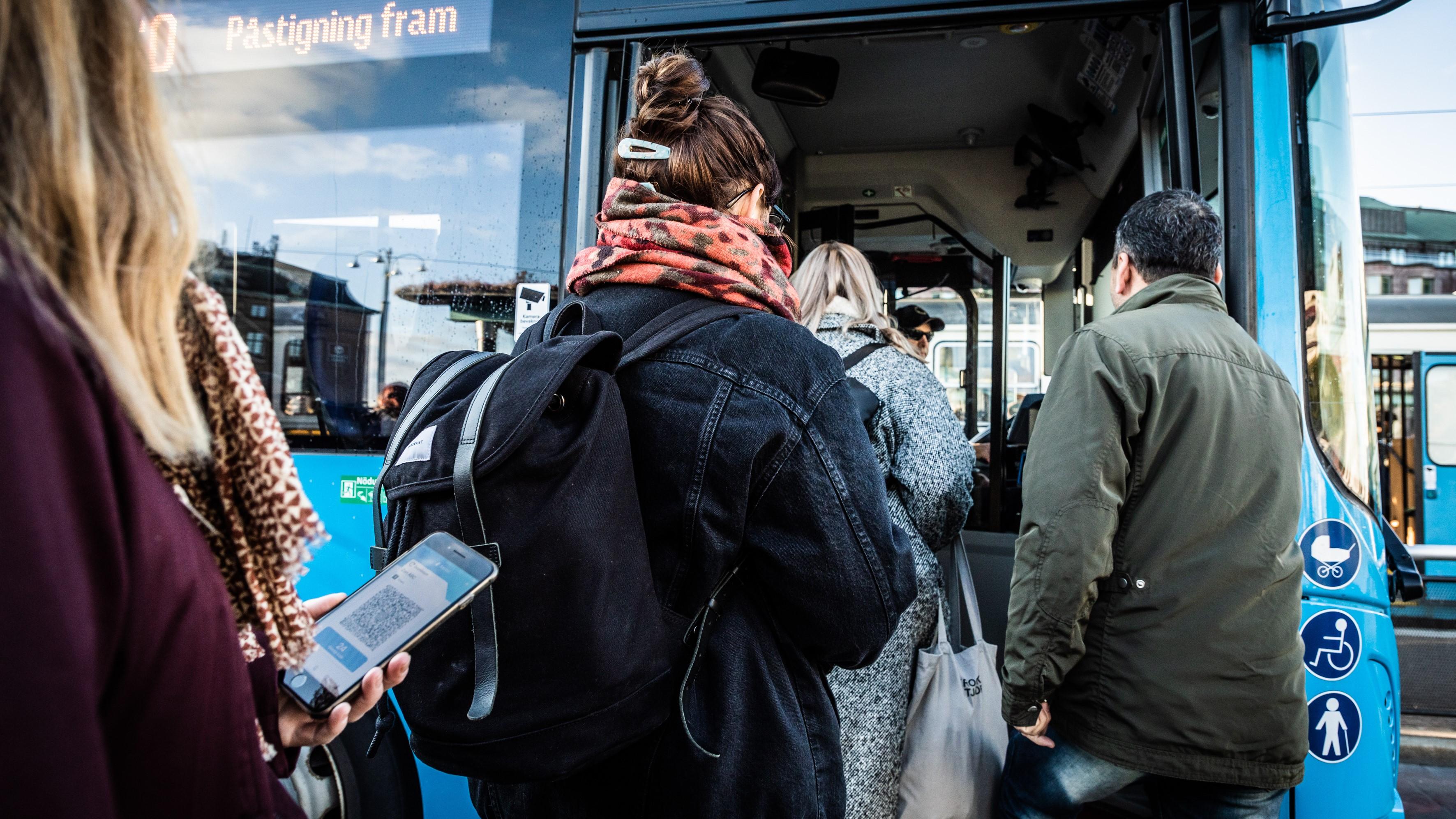 Falska mobilbiljetter är ett annat verktyg för att kunna åka utan att betala i svensk kollektivtrafik. Foto: Västtrafik