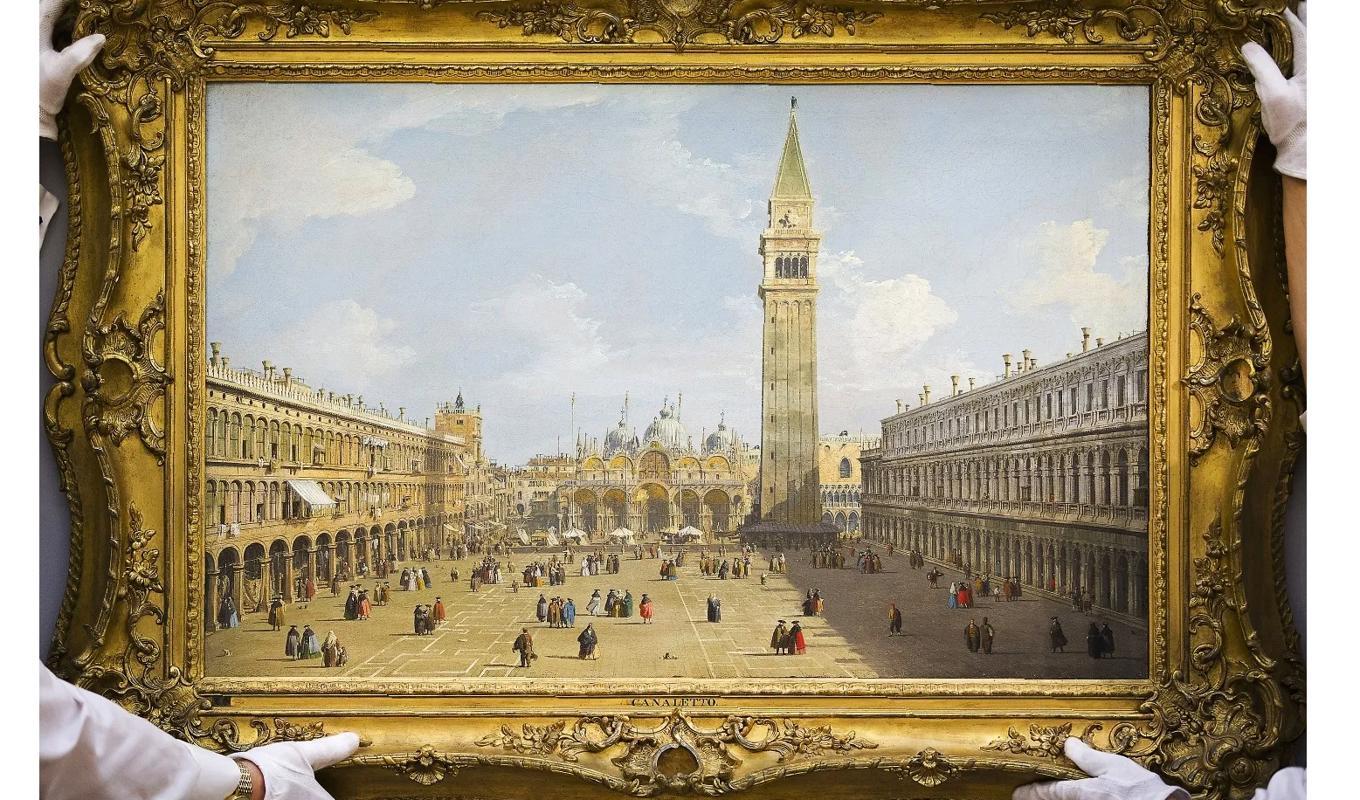 Denna Canaletto såldes för några år sedan för cirka 5,4 miljoner pund. Det nuvarande prisrekordet för Canaletto sattes 2005 då en tavla föreställande Grand Canale och Rialto-bron gick för drygt 32 miljoner dollar. Foto: Justin Tallis/AFP via Getty Images