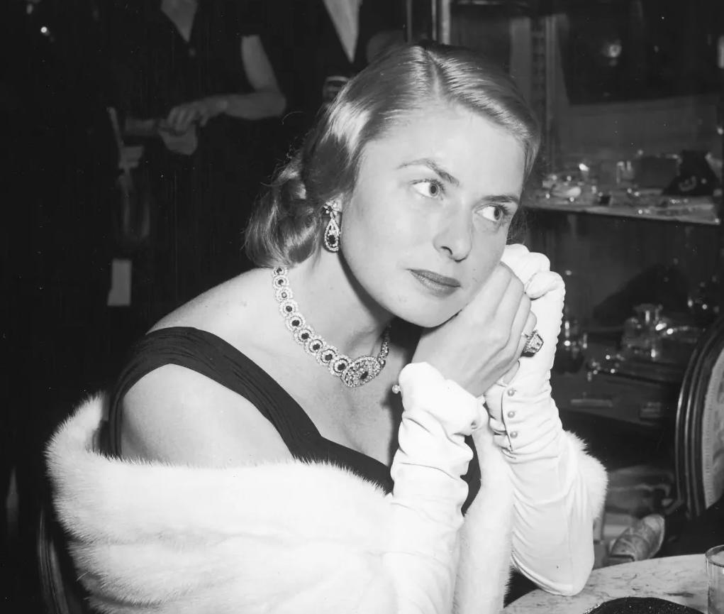 Ingrid Bergman under 1956 års filmfestival i Cannes.
Foto: Hulton Archive/Getty Images