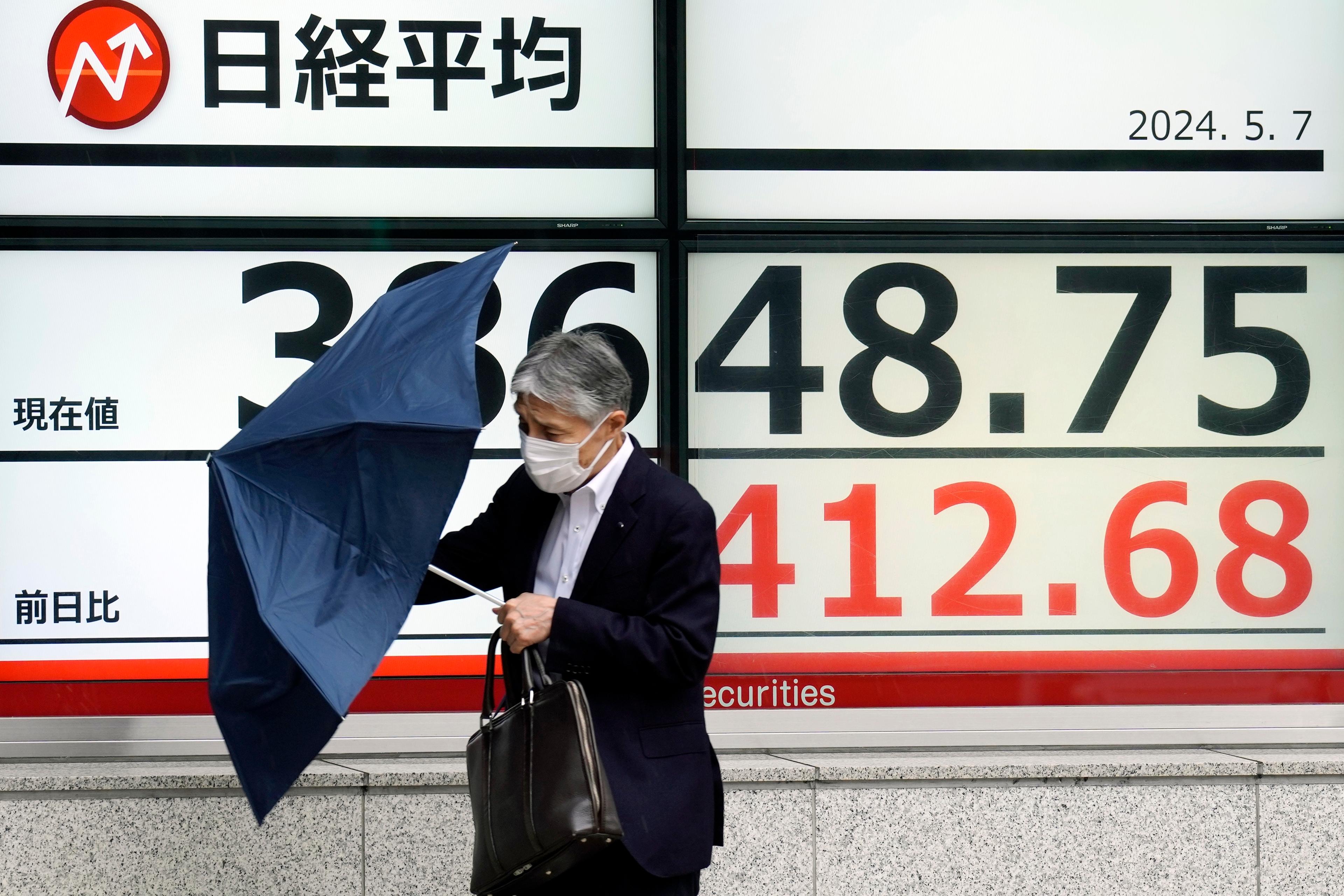 Dystert på Tokyobörsen. Arkivbild. Foto: Eugene Hoshiko/AP/TT