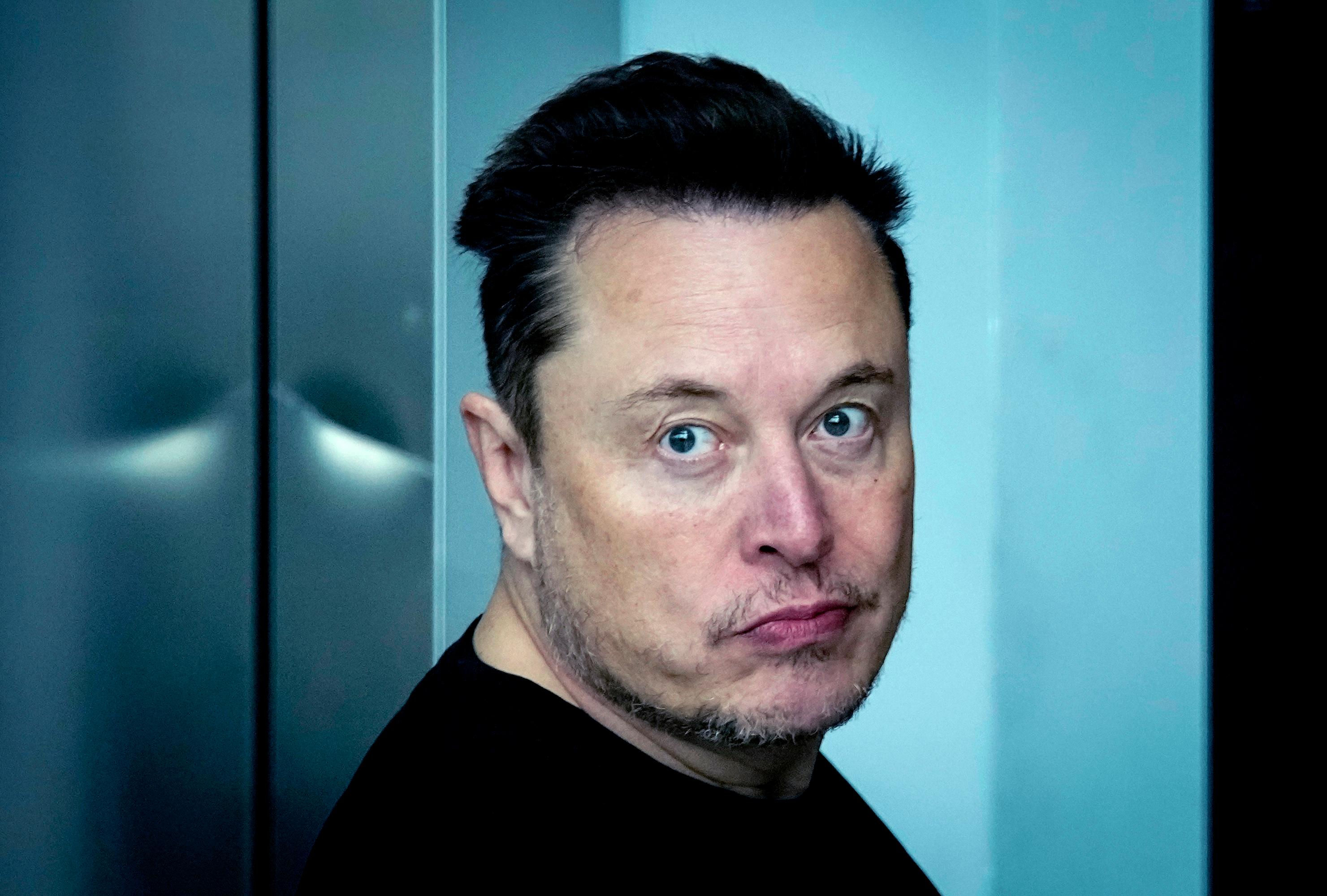 Tesla-chefen Elon Musk i mars i år. Foto: Ebrahim Noroozi/AP/TT