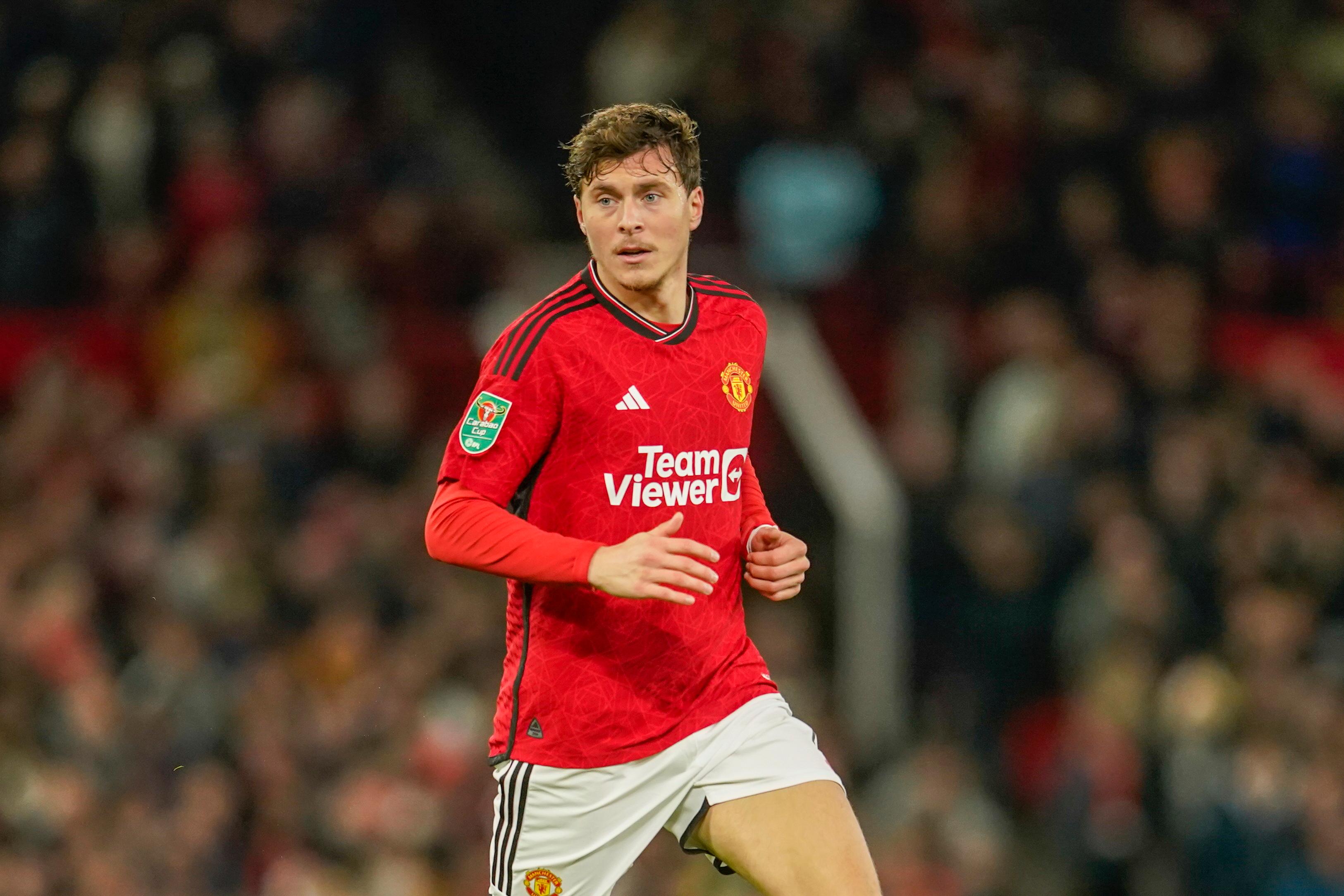 Victor Nilsson Lindelöf får inleda Premier League-säsongen på hemmaplan. Arkivbild. Foto: Dave Thompson/AP/TT