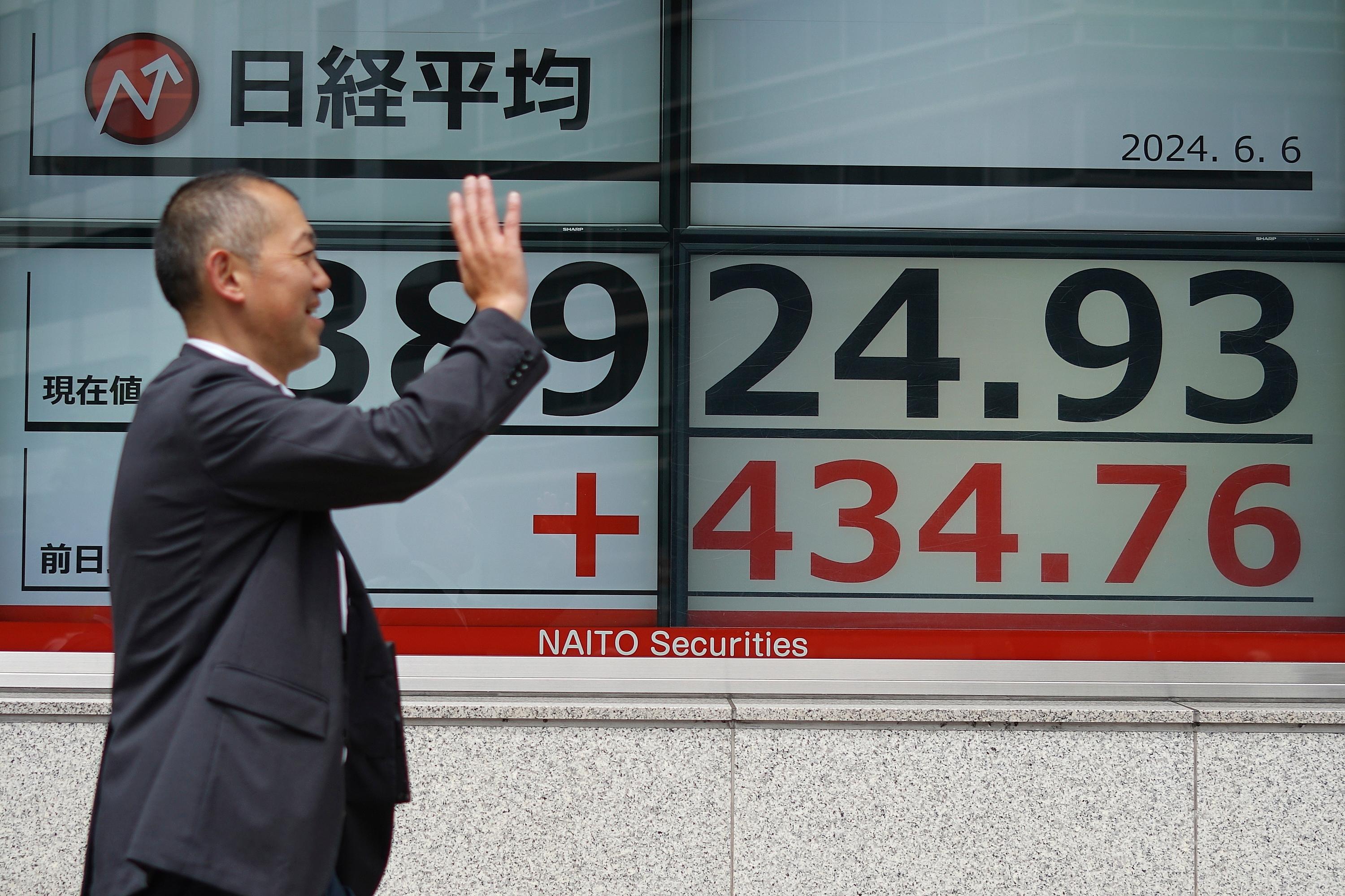 Mest glatt på Asienbörserna. Arkivbild. Foto: Eugene Hoshiko/AP/TT