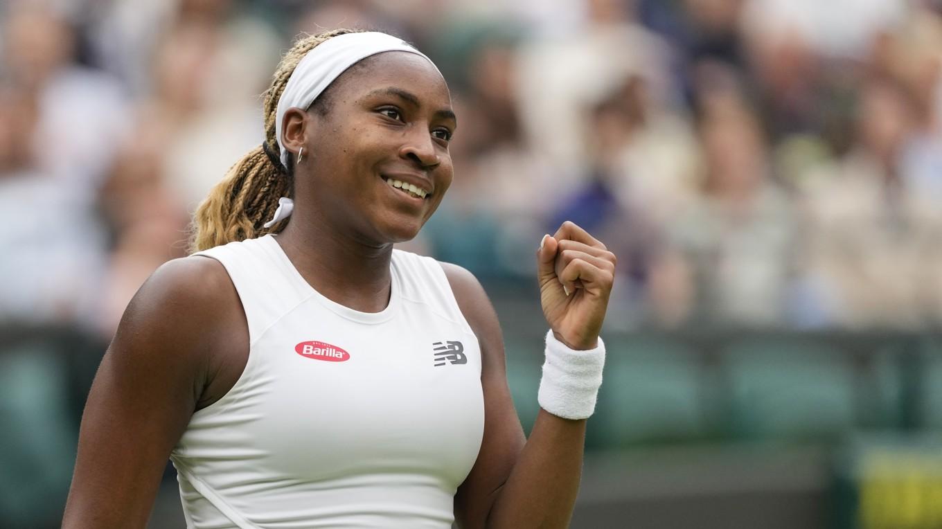 Coco Gauff är klar för tredje rundan i Wimbledon. Foto: Mosa'ab Elshamy/AP/TT