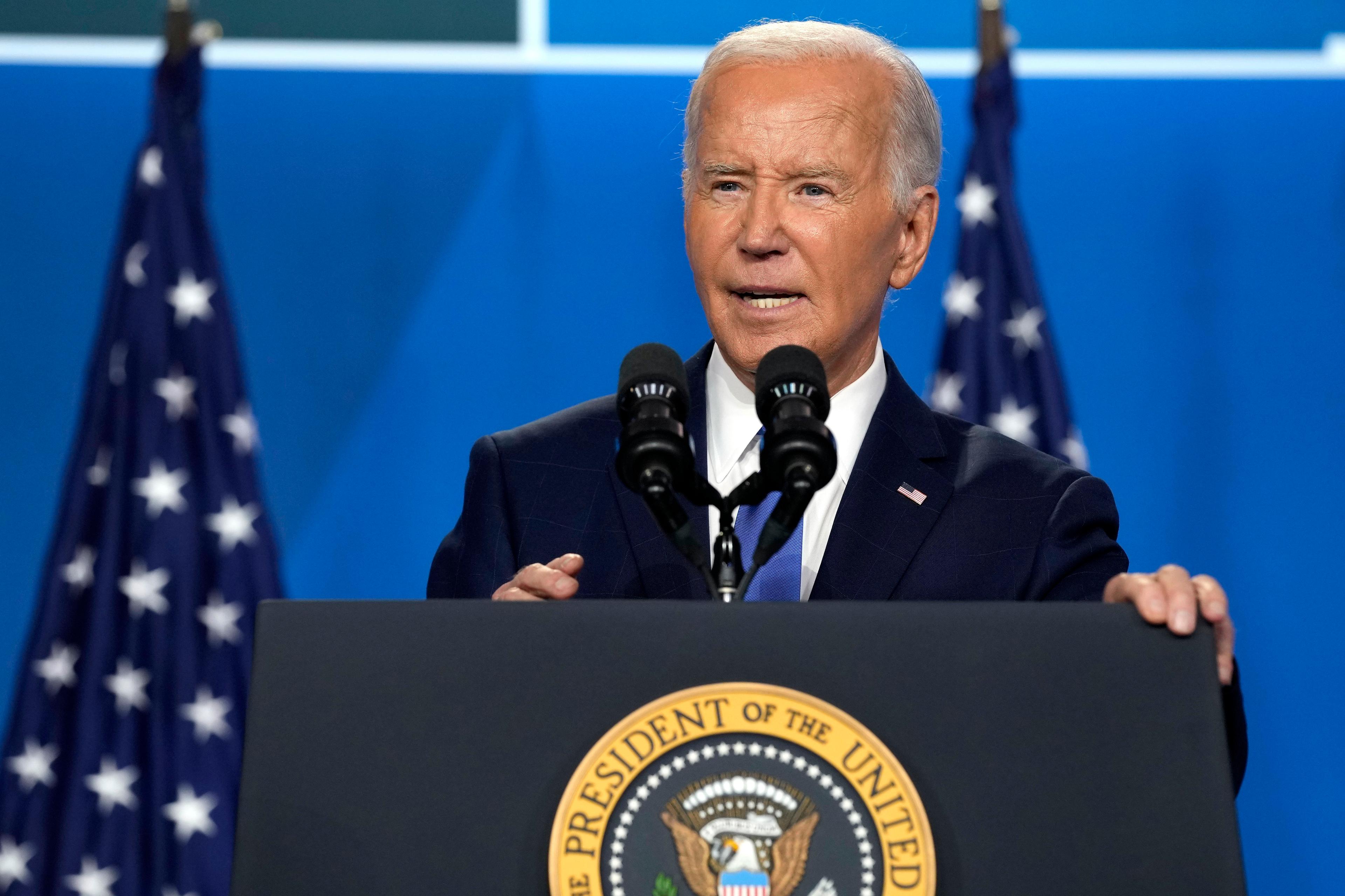 President Joe Bideni samband med presskonferensen i Washington. Foto: Susan Walsh/AP/TT