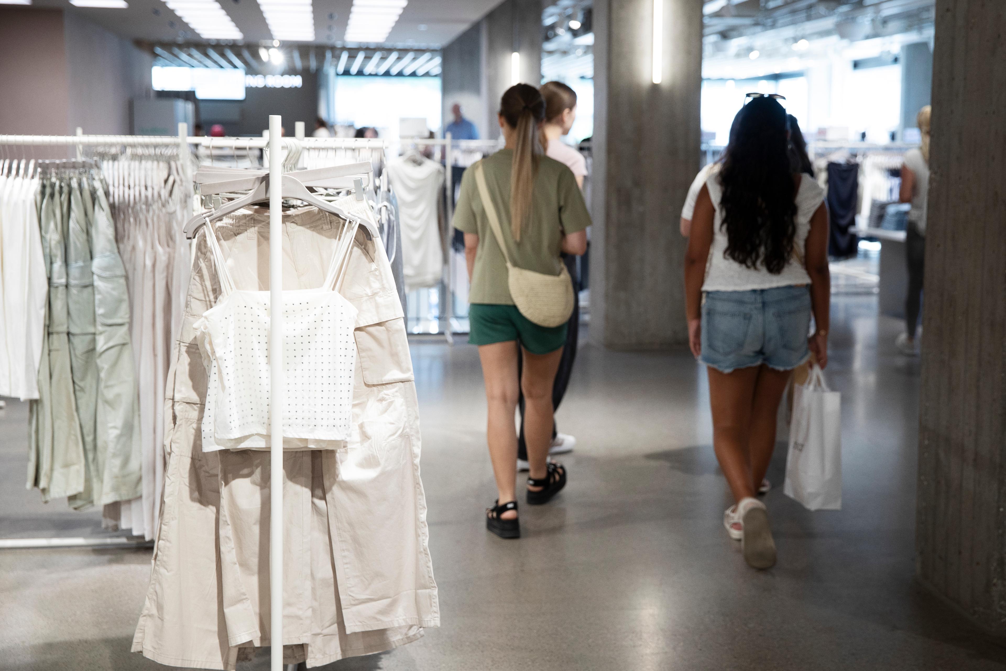 Sämre juli än väntat, menar handlarna. Arkivbild. Foto: Mickan Mörk/TT