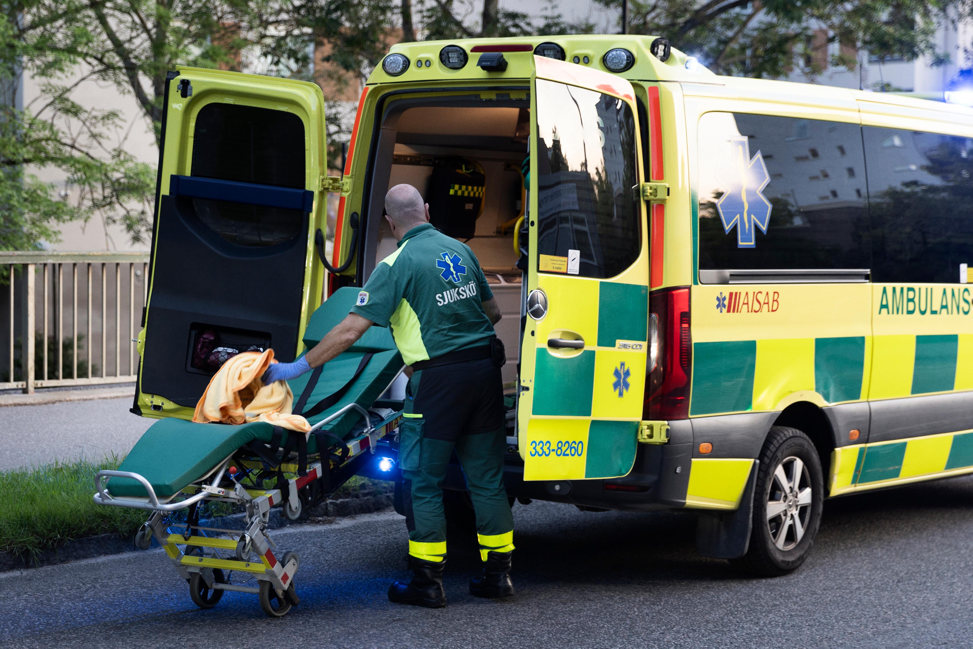 Två personer har förts till sjukhus efter villabrand. Arkivbild. Foto: Mickan Mörk/TT