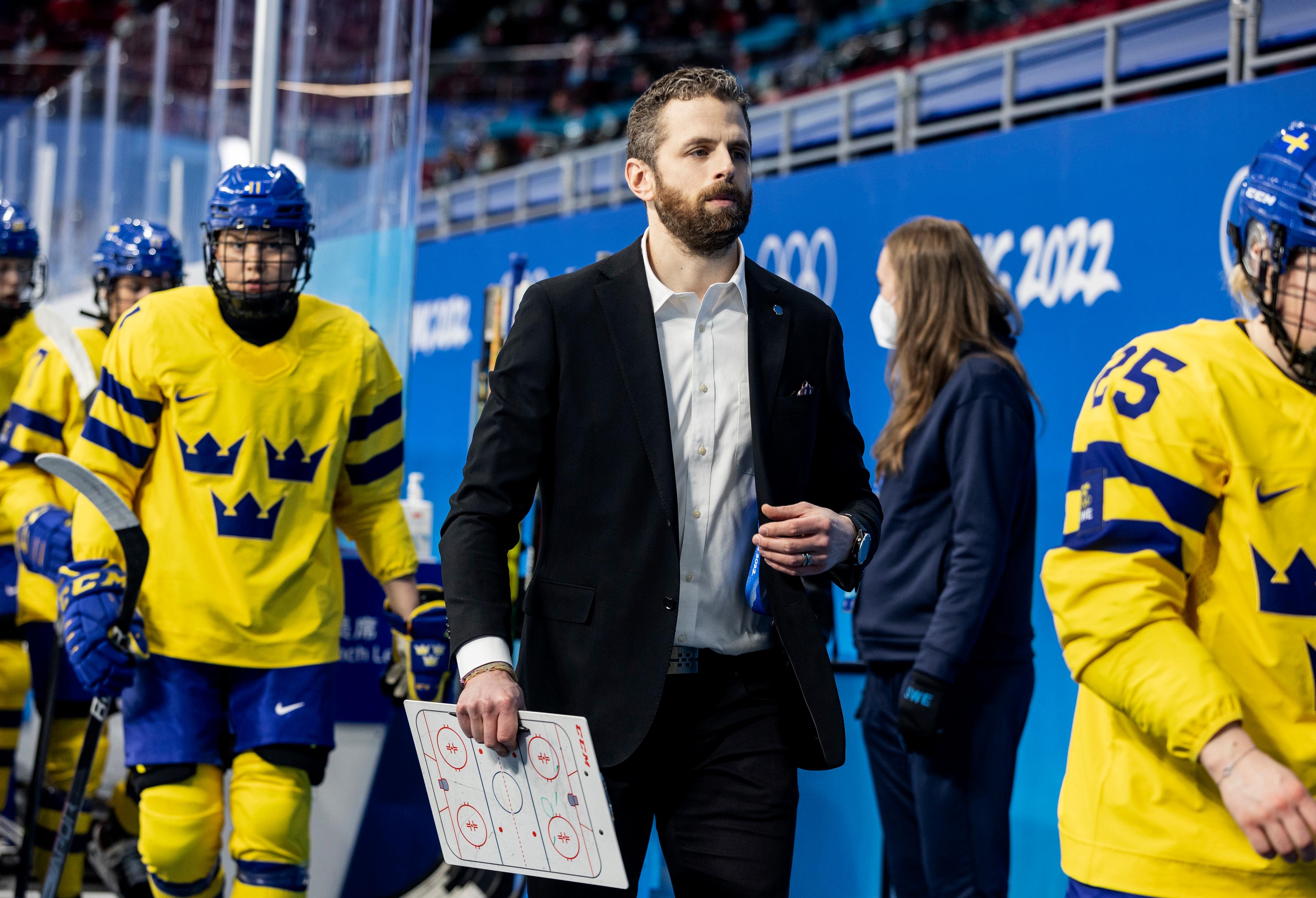 Ulf Lundberg har tagit ut Damkronornas trupp till årets första Women's Euro Hockey Tour i Schweiz. Arkivbild. Foto: Christine Olsson/TT