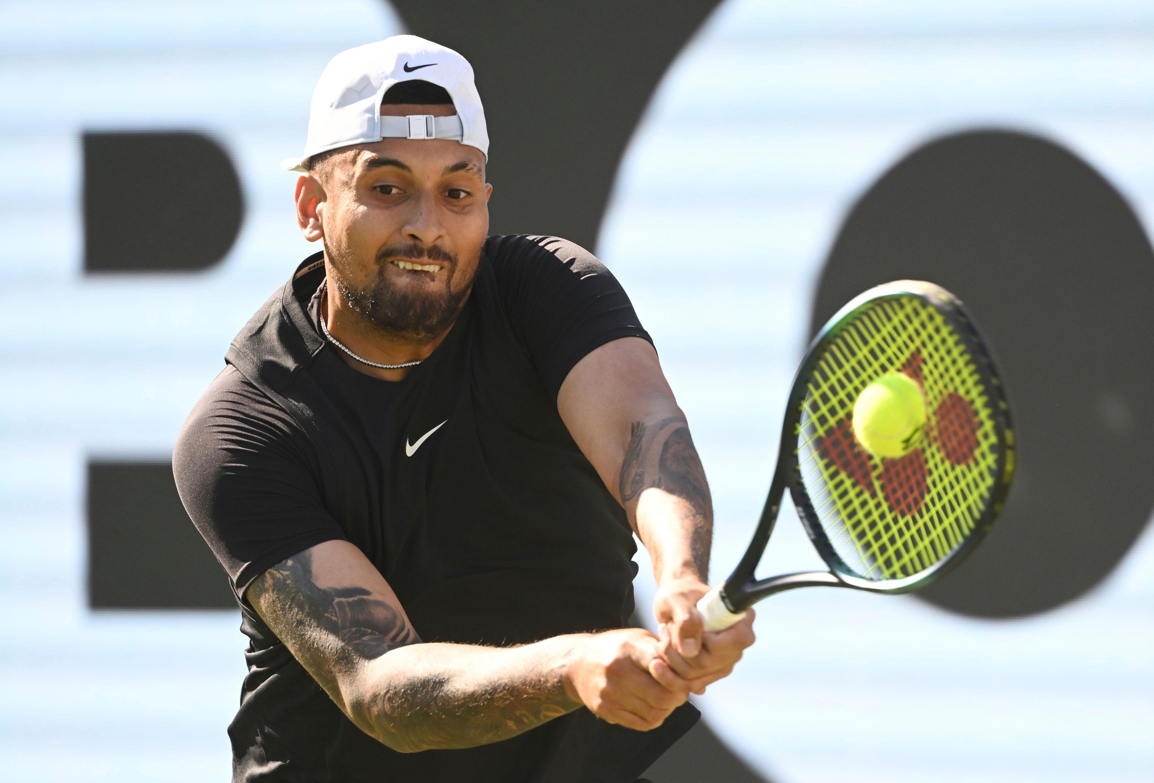 Nick Kyrgios gör sig redo för spel efter lång skadefrånvaro. Arkivbild. Foto: Marijan Murat/dpa/AP/TT