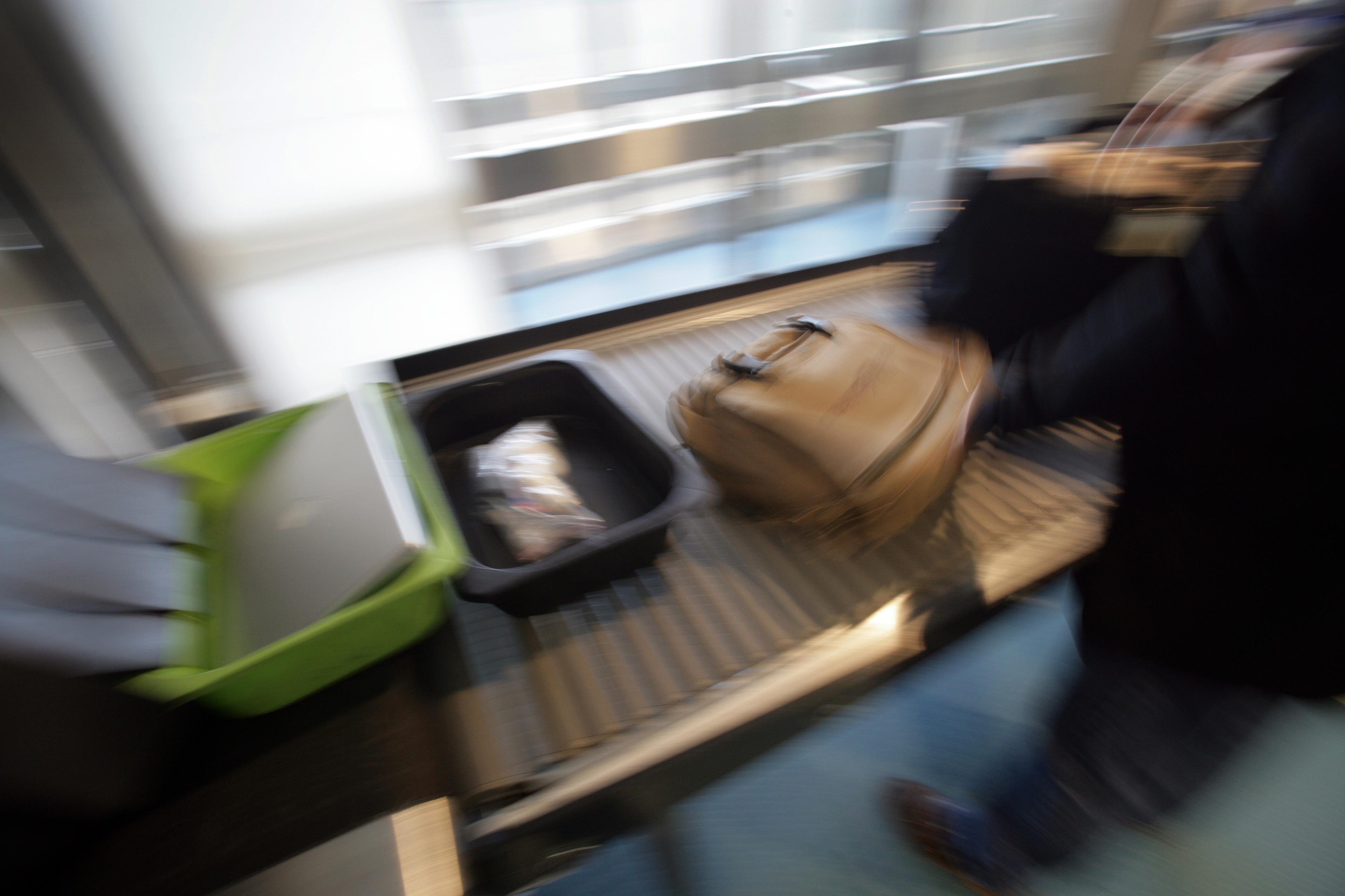 Från månadsskiftet gäller nya vätskeregler på bland annat Arlanda terminal 5. Arkivbild. Foto: Fredrik Sandberg/TT